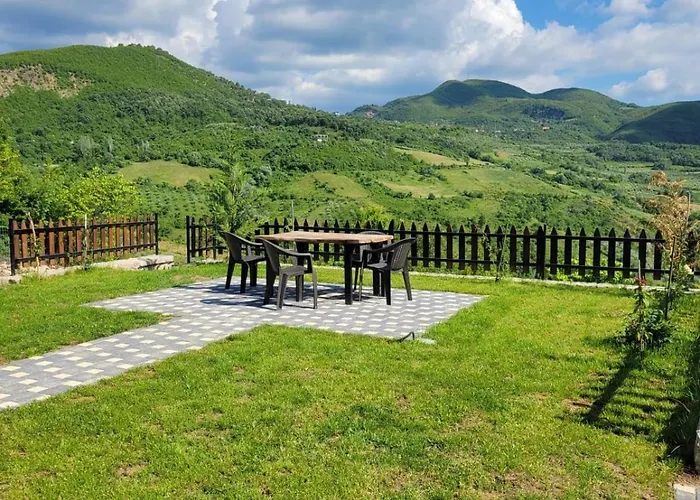 Bujtina Qosja Dom wakacyjny Elbasan